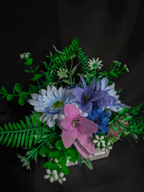 Hedge Dawn Small Box Design